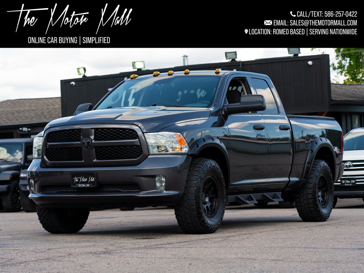 2015 RAM 1500 Express   - Photo 1 - Washington, MI 48094