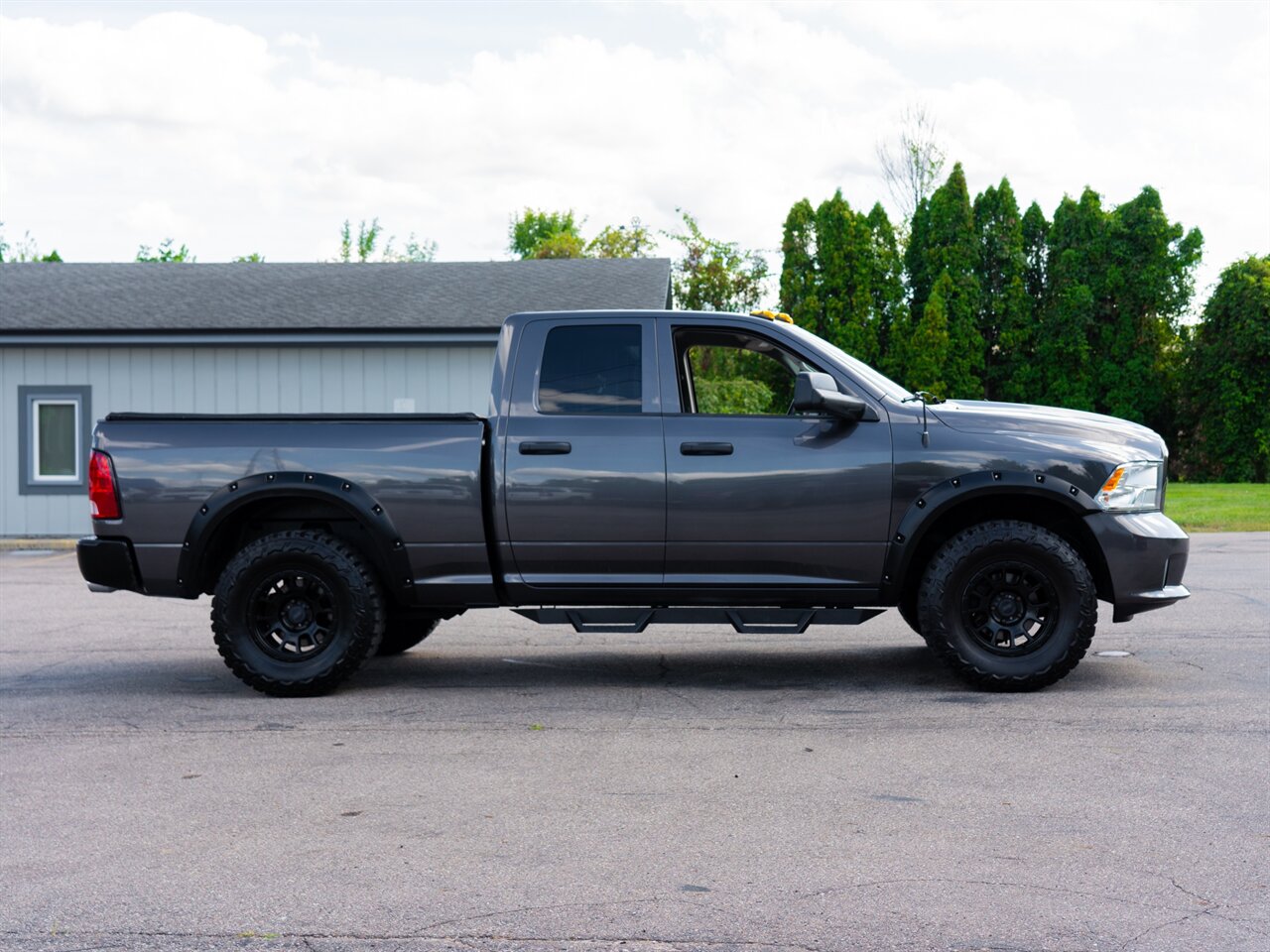 2015 Ram 1500 Express photo 2
