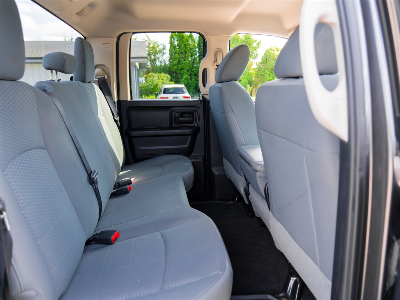 2015 Ram 1500 Express photo 15