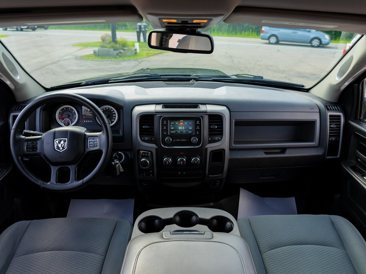 2015 Ram 1500 Express photo 17