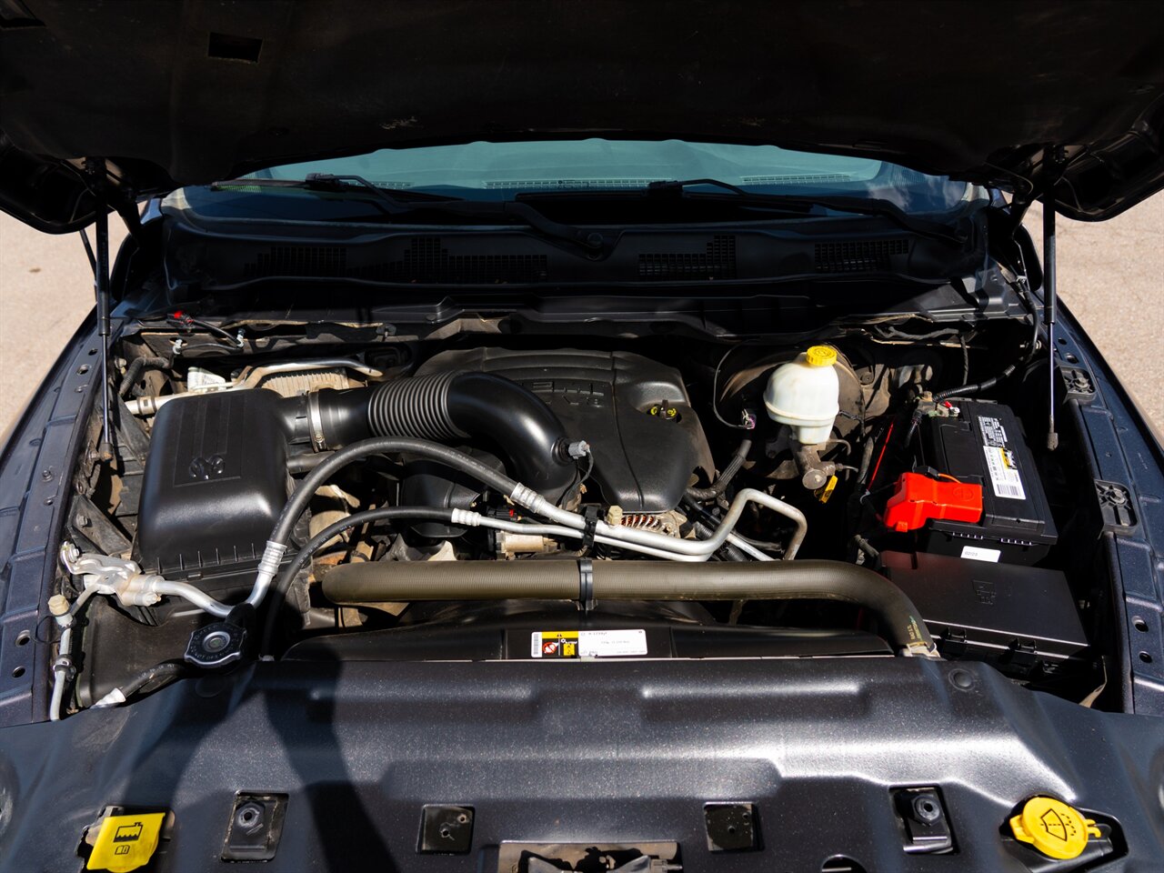 2015 Ram 1500 Express photo 9