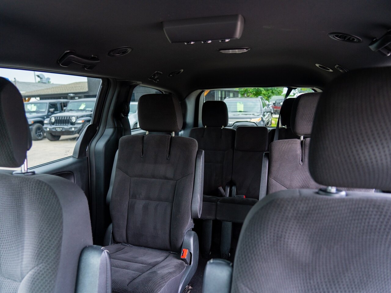 2018 Dodge Grand Caravan SE - Photo 22 - Washington, MI 48094