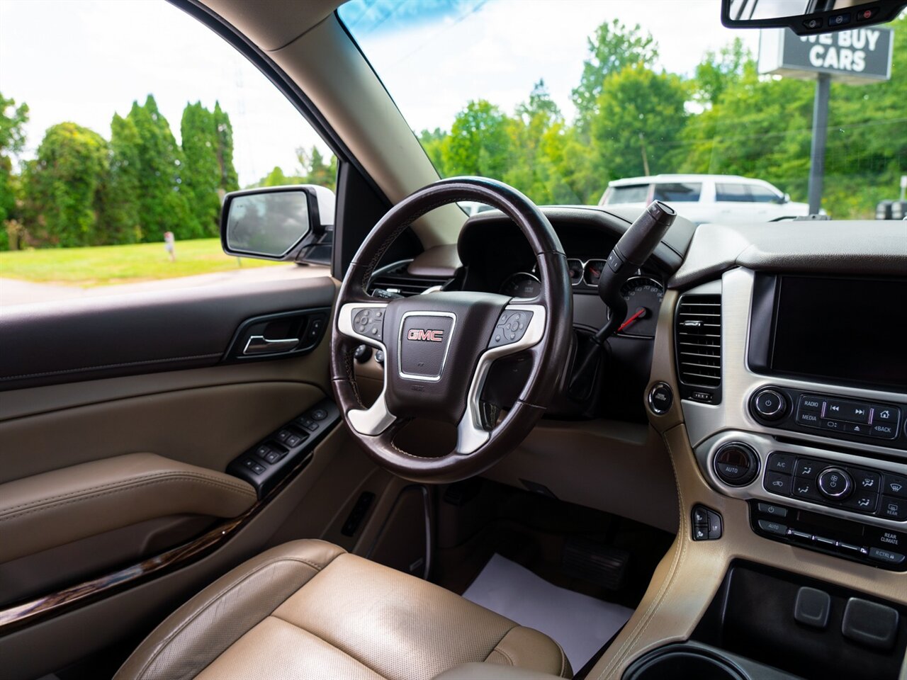 2017 Gmc Yukon SLT photo 27
