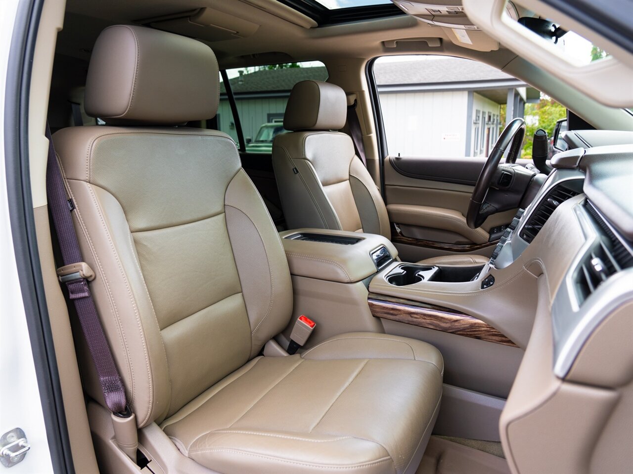 2017 Gmc Yukon SLT photo 22