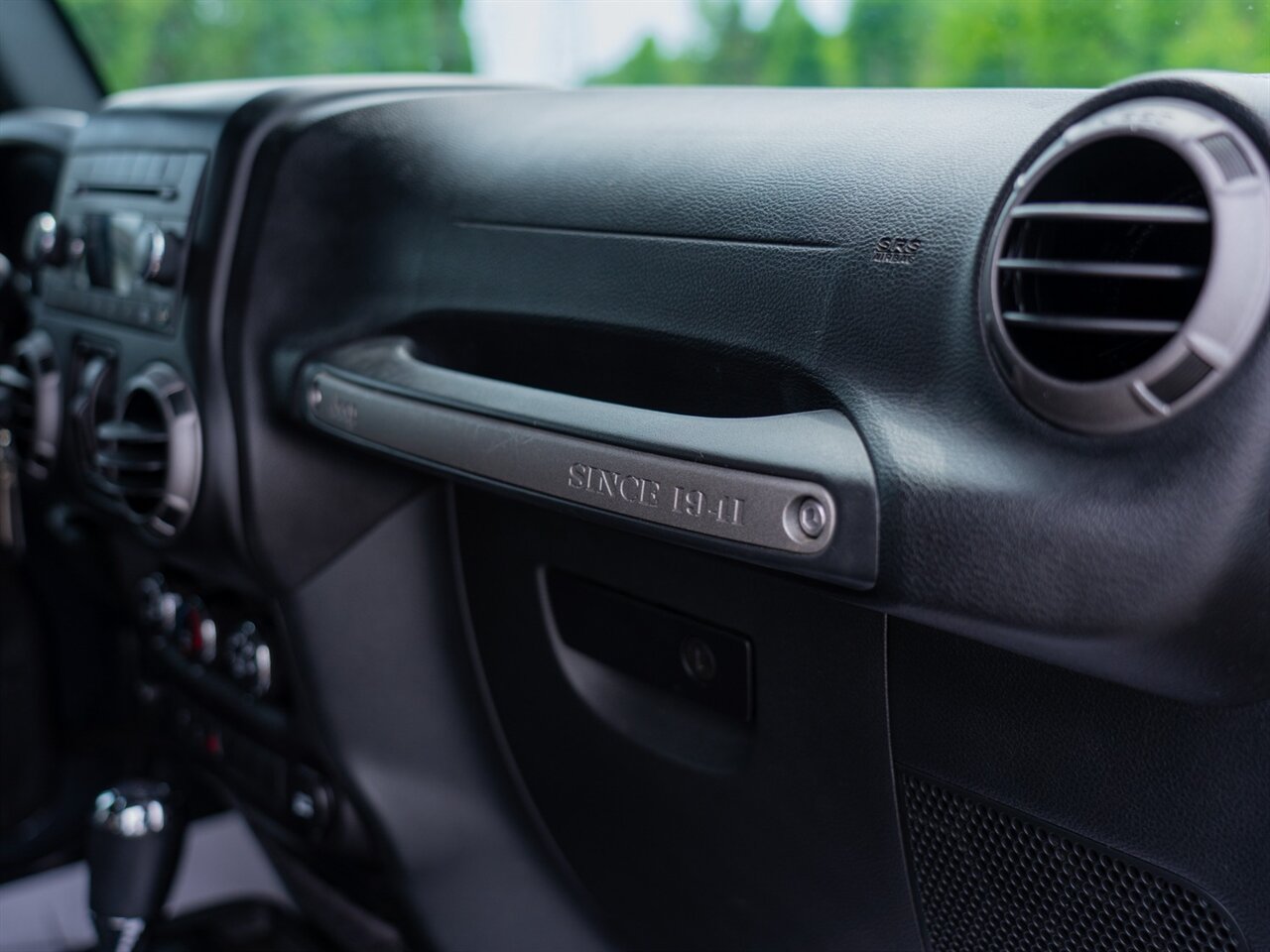 2017 Jeep Wrangler Unlimited Willys Wheeler - Photo 38 - Washington, MI 48094