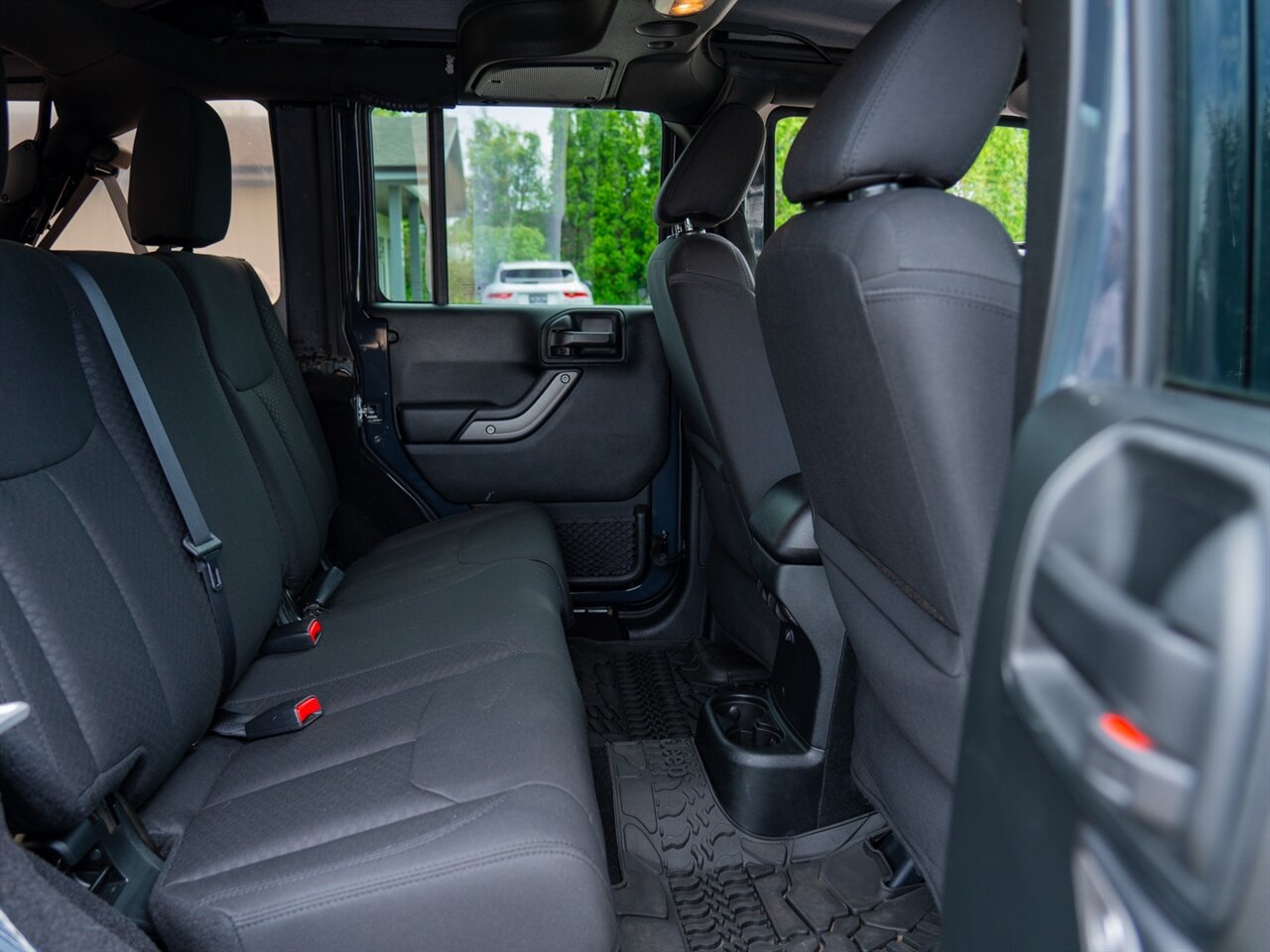 2017 Jeep Wrangler Unlimited Willys Wheeler - Photo 20 - Washington, MI 48094