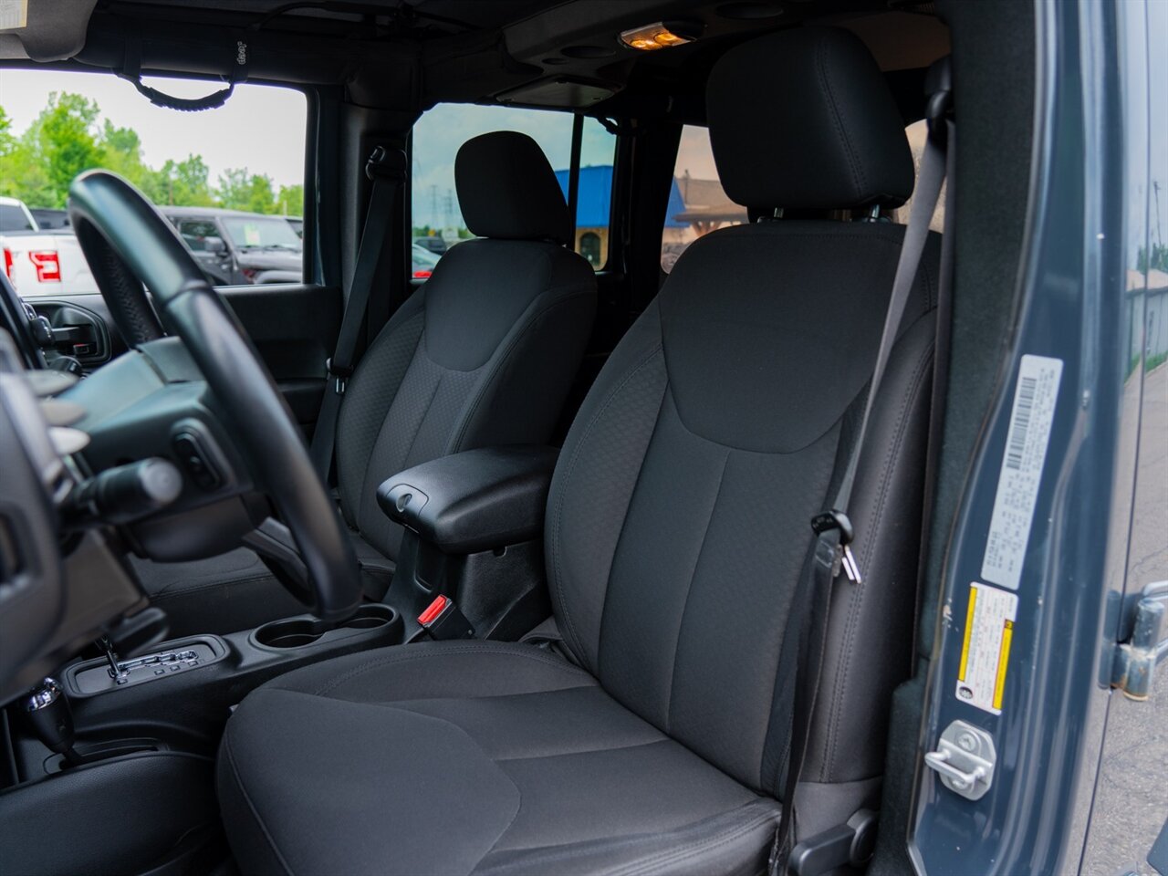 2017 Jeep Wrangler Unlimited Willys Wheeler - Photo 16 - Washington, MI 48094
