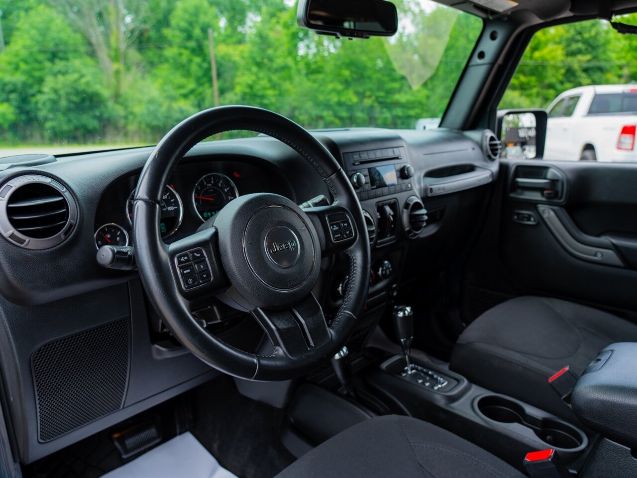 2017 Jeep Wrangler Unlimited Willys Wheeler - Photo 17 - Washington, MI 48094