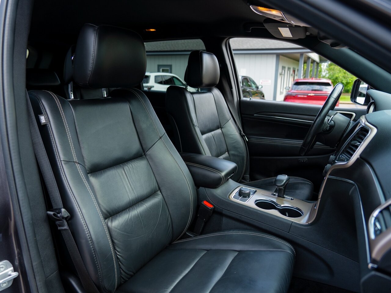 2015 Jeep Grand Cherokee Limited - Photo 21 - Washington, MI 48094