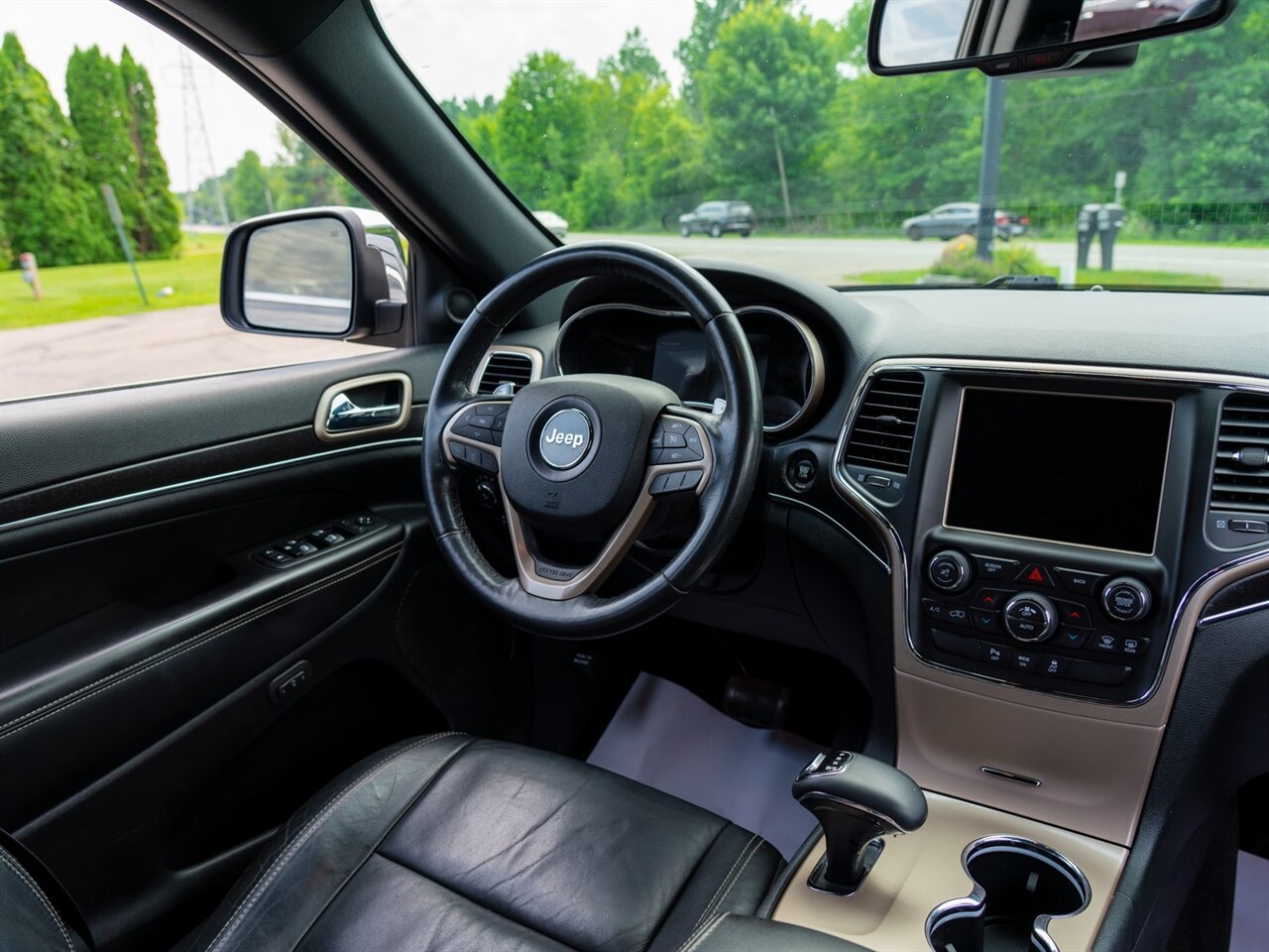 2015 Jeep Grand Cherokee Limited - Photo 26 - Washington, MI 48094
