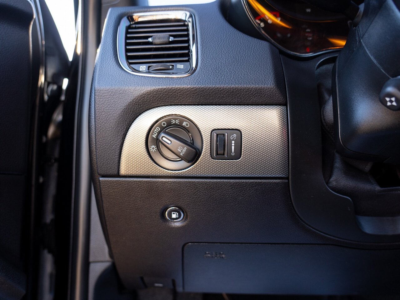 2020 Dodge Durango R/T   - Photo 39 - Washington, MI 48094