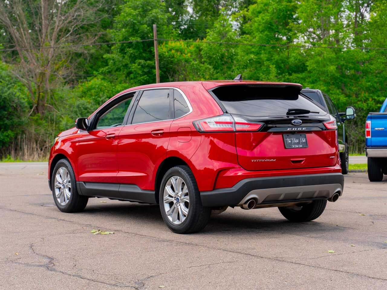 2021 Ford Edge Titanium   - Photo 7 - Washington, MI 48094