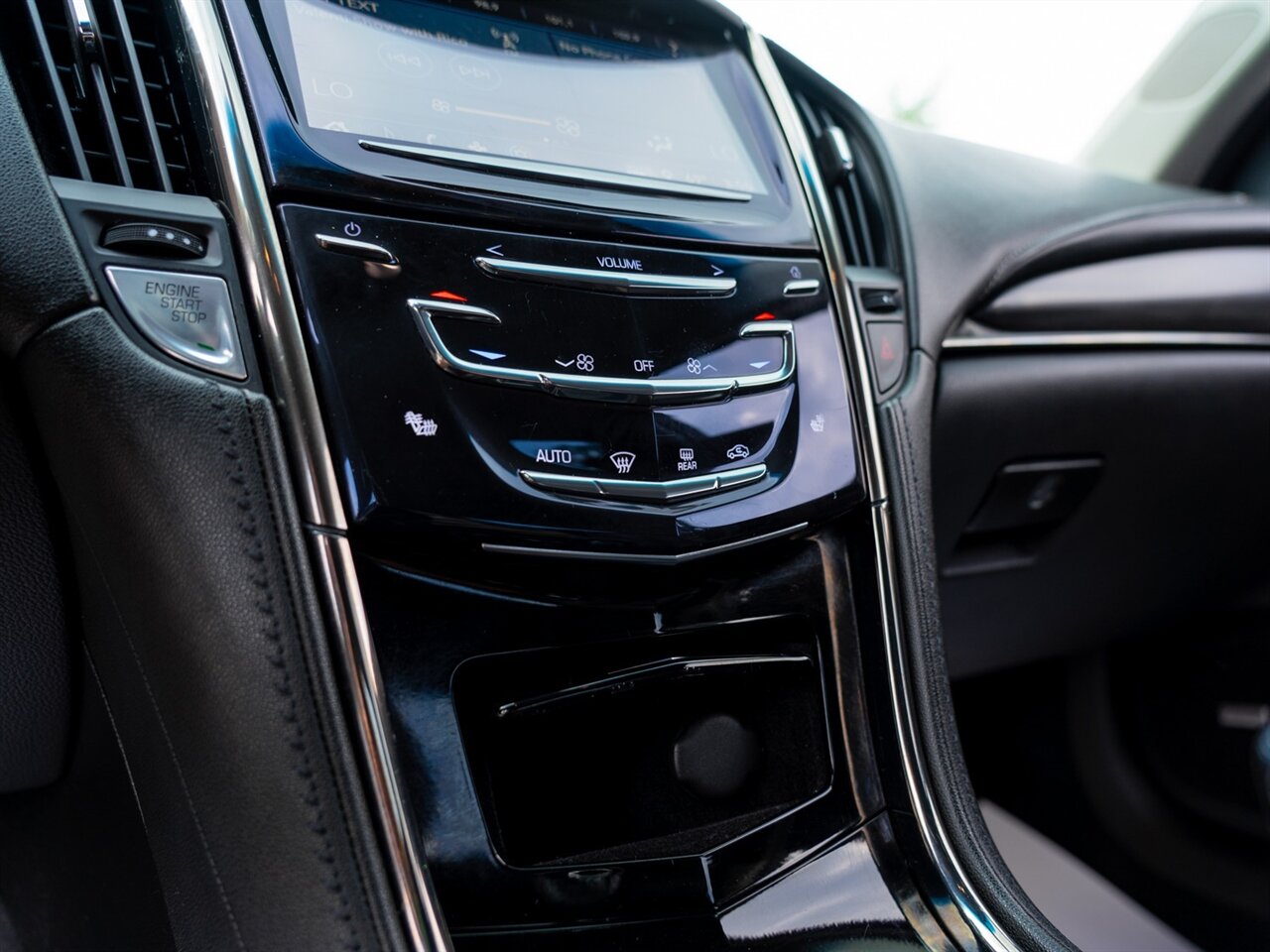 2018 Cadillac ATS 2.0T - Photo 32 - Washington, MI 48094
