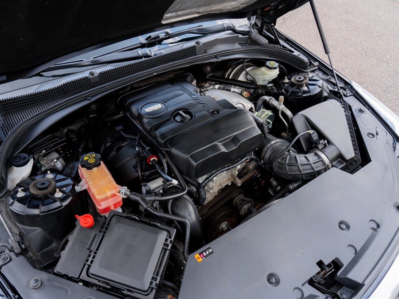 2018 Cadillac ATS 2.0T - Photo 13 - Washington, MI 48094
