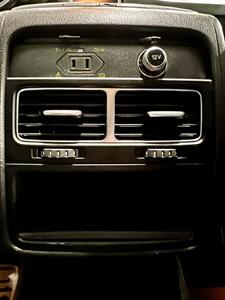 2012 Volkswagen Touareg TDI Sport   - Photo 22 - Portland, OR 97218