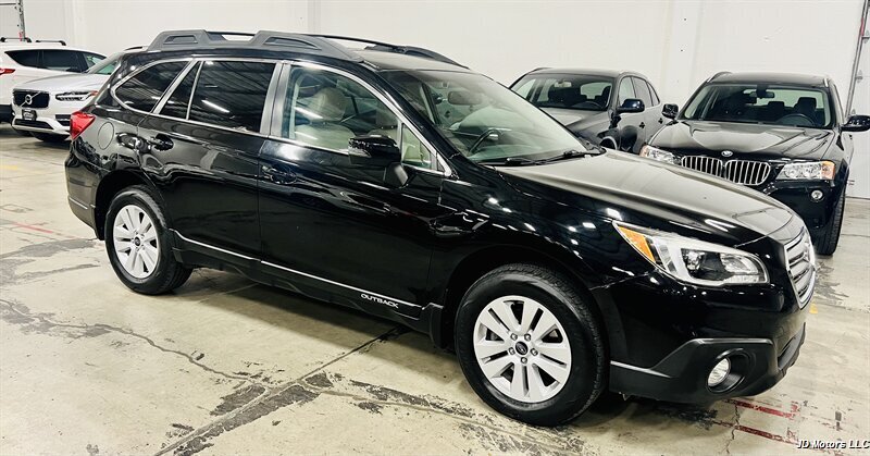 2015 Subaru Outback 2.5i Premium   - Photo 1 - Portland, OR 97218