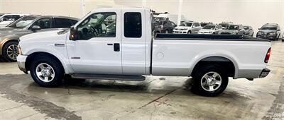 2005 Ford F-250 Super Duty XL 4dr SuperCab XL - Photo 5 - Portland, OR 97218