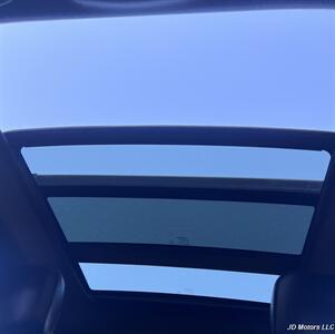 2014 Jeep Grand Cherokee Overland   - Photo 23 - Portland, OR 97218