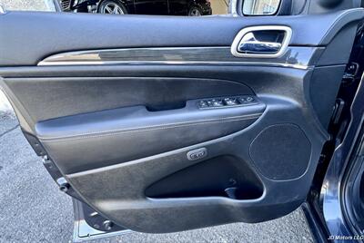 2014 Jeep Grand Cherokee Overland   - Photo 11 - Portland, OR 97218
