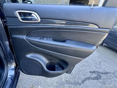 2014 Jeep Grand Cherokee Overland   - Photo 24 - Portland, OR 97218
