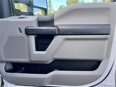 2020 Ford F-350 Super Duty XL   - Photo 21 - Portland, OR 97218