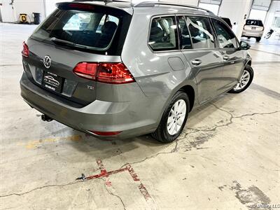 2015 Volkswagen Golf SportWagen TSI S   - Photo 3 - Portland, OR 97218