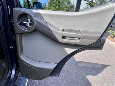 2013 Nissan Xterra X   - Photo 14 - Portland, OR 97218