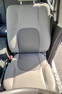 2013 Nissan Xterra X   - Photo 13 - Portland, OR 97218