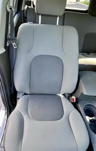 2013 Nissan Xterra X   - Photo 12 - Portland, OR 97218