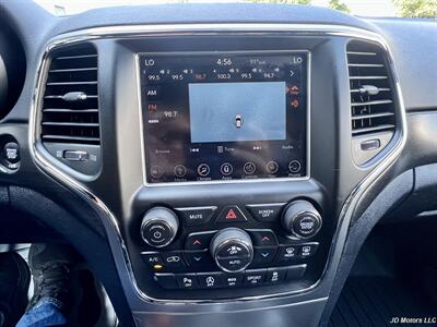 2018 Jeep Grand Cherokee Laredo - Photo 16 - Portland, OR 97218