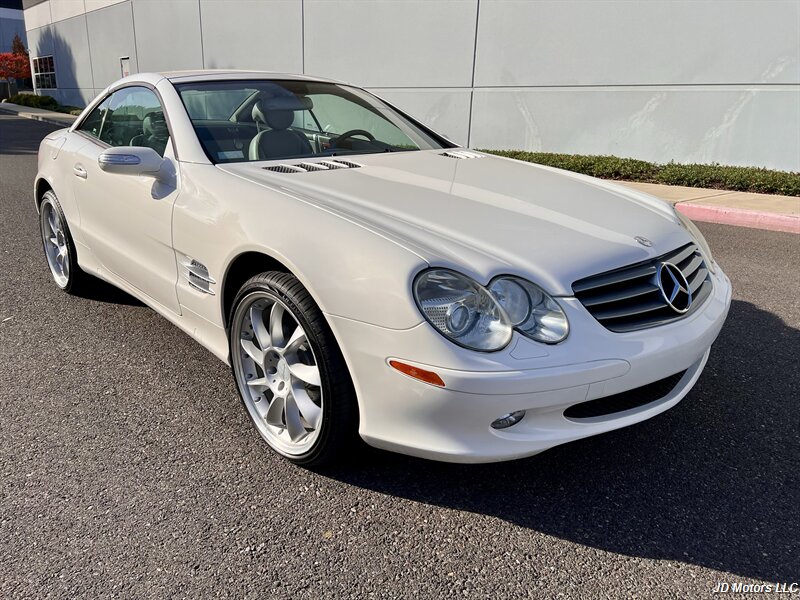 2005 Mercedes-Benz SL 500   - Photo 1 - Portland, OR 97218