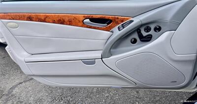 2005 Mercedes-Benz SL 500 - Photo 11 - Portland, OR 97218