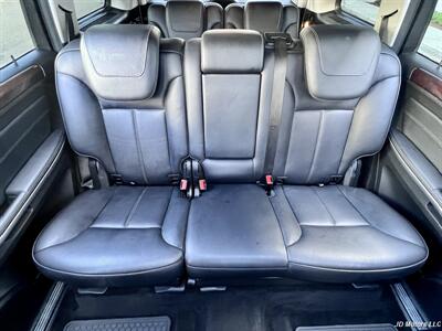 2012 Mercedes-Benz GL 350 BlueTEC   - Photo 25 - Portland, OR 97218