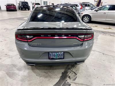 2017 Dodge Charger SXT   - Photo 4 - Portland, OR 97218
