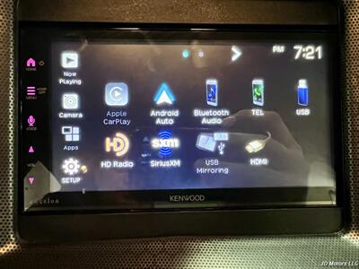 2017 Dodge Charger SXT   - Photo 15 - Portland, OR 97218