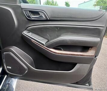 2016 Chevrolet Suburban LT - Photo 21 - Portland, OR 97218