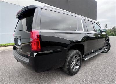2016 Chevrolet Suburban LT - Photo 3 - Portland, OR 97218