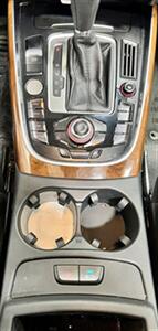 2009 Audi Q5 3.2 quattro Premium   - Photo 19 - Portland, OR 97218