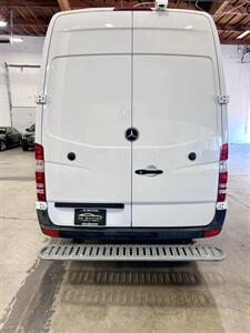 2015 Mercedes-Benz Sprinter 2500   - Photo 4 - Portland, OR 97218
