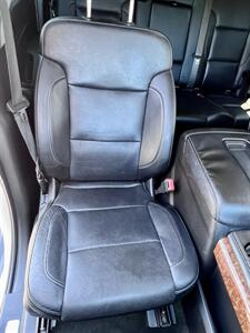 2015 Chevrolet Tahoe LTZ - Photo 16 - Portland, OR 97218