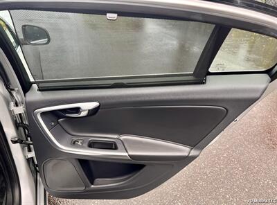 2017 Volvo S60 T5 Inscription - Photo 27 - Portland, OR 97218