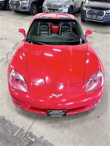 2005 Chevrolet Corvette   - Photo 13 - Portland, OR 97218