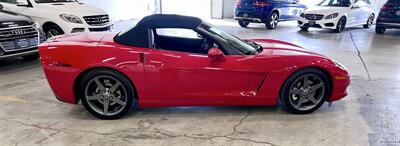 2005 Chevrolet Corvette   - Photo 2 - Portland, OR 97218