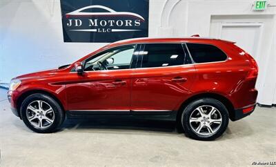 2011 Volvo XC60 T6   - Photo 2 - Portland, OR 97218