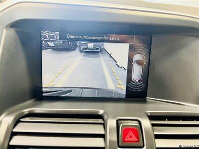 2011 Volvo XC60 T6   - Photo 28 - Portland, OR 97218