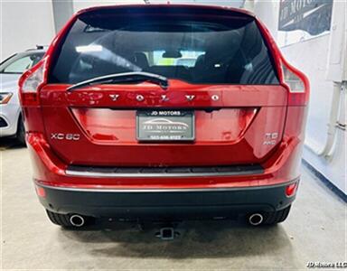 2011 Volvo XC60 T6   - Photo 8 - Portland, OR 97218
