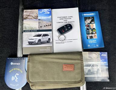 2015 Jeep Grand Cherokee Limited   - Photo 26 - Portland, OR 97218