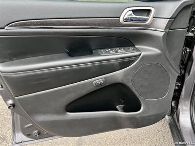 2015 Jeep Grand Cherokee Limited   - Photo 10 - Portland, OR 97218