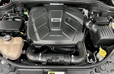 2015 Jeep Grand Cherokee Limited   - Photo 9 - Portland, OR 97218