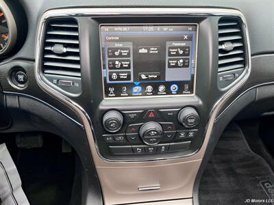 2015 Jeep Grand Cherokee Limited   - Photo 17 - Portland, OR 97218